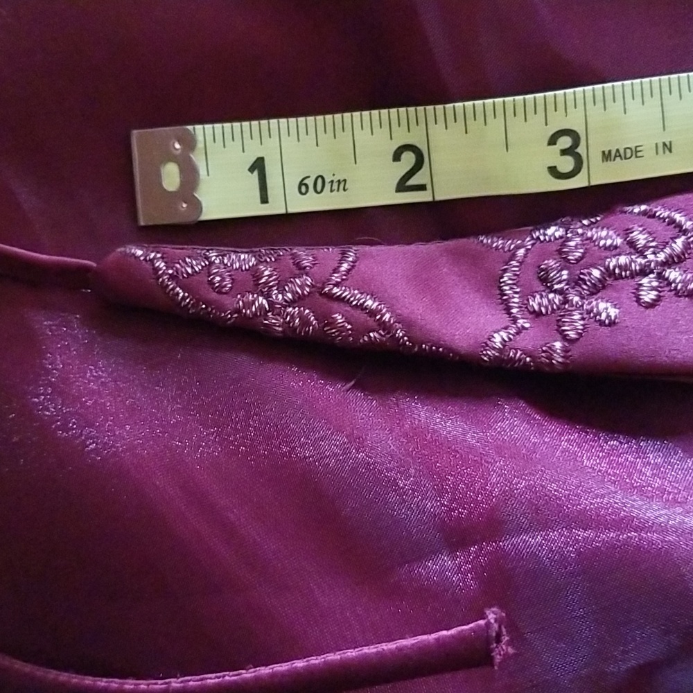 Poly USA Womens Burgundy Full Length Gown Size M - Picture 7 of 9